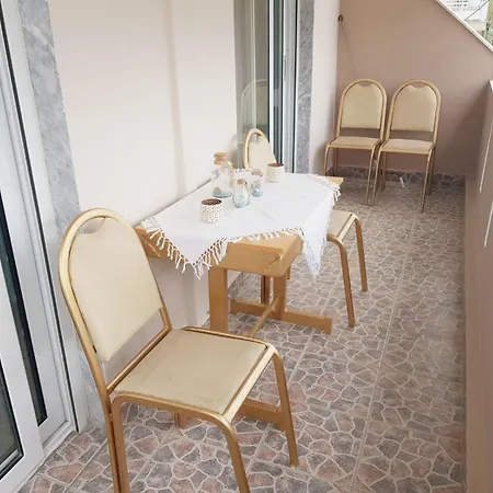 Апартаменты Eliza's House